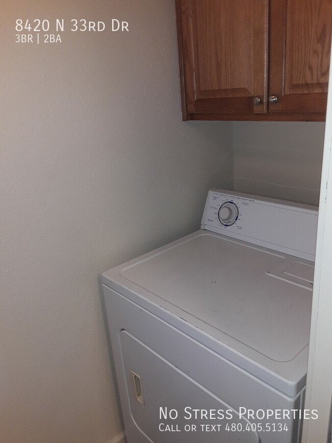 Building Photo - 8420 N 33rd Dr