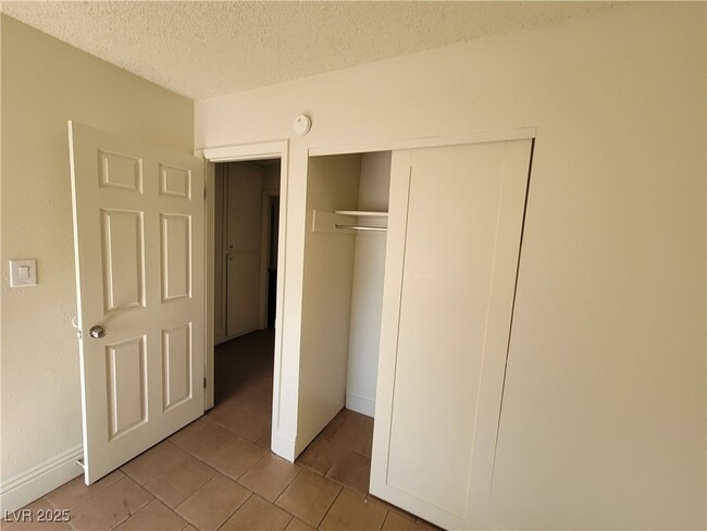Building Photo - 3908 Montebello Ave