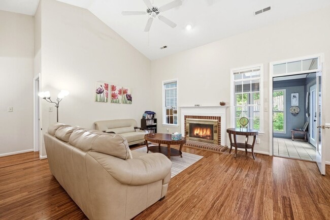 Building Photo - 1634 Brightfield Pl