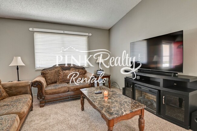 Building Photo - Cozy 3-Bedroom Home in Sunrise Ridge!