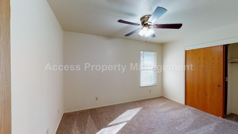 Building Photo - 1317 Myrtle St