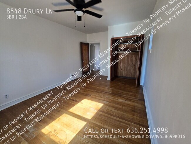 Building Photo - 8548 Drury Ln