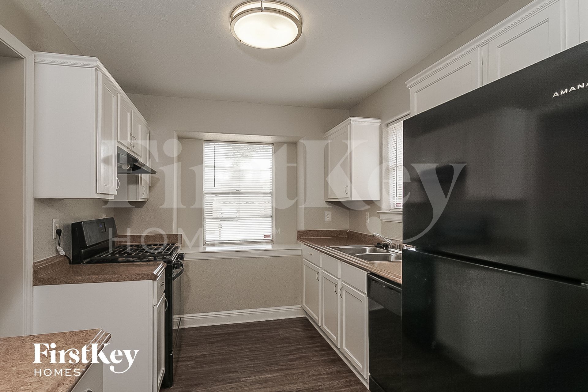 Building Photo - 7714 Dawnridge Dr