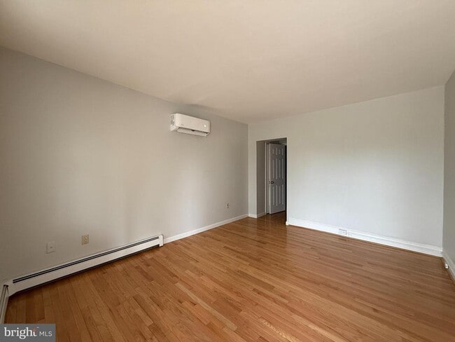 Building Photo - 32 Franklin St