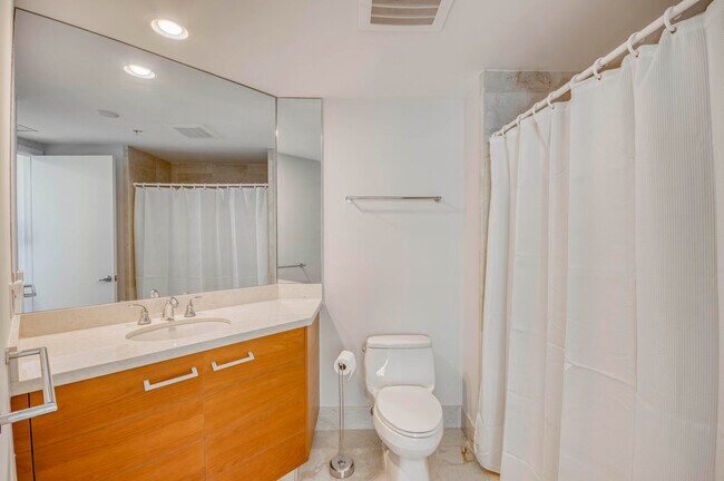 Building Photo - 3630 Gardens Pkwy