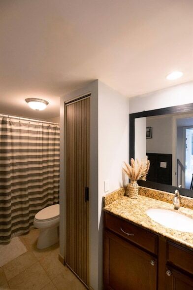 Building Photo - 2980 SW Sunset Trace Cir