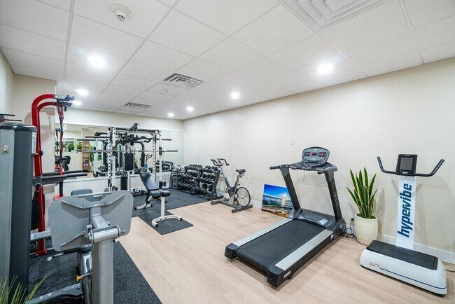 Building Photo - 3610 S Ocean Blvd