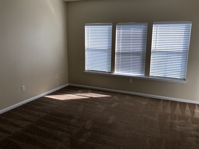 Building Photo - 7117 Rapid River Dr W