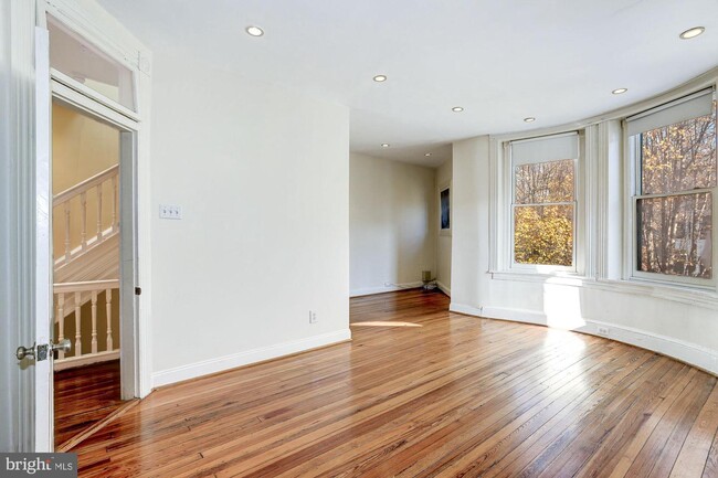 Building Photo - 2151 Florida Ave NW