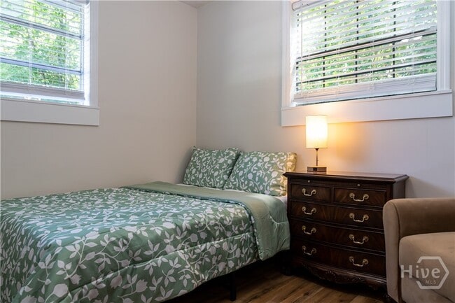 Building Photo - 217 Wesley St