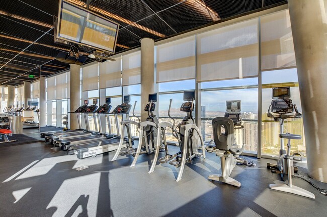 Building Photo - 3726 S Las Vegas Blvd