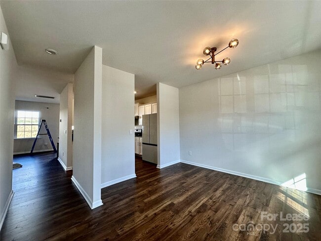 Building Photo - 147 N Ranney Way