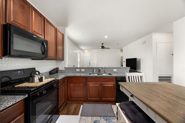 Building Photo - 4727 Prairie Chase Dr