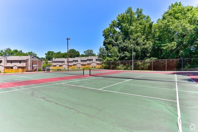 tennis court - Camden Foxcroft