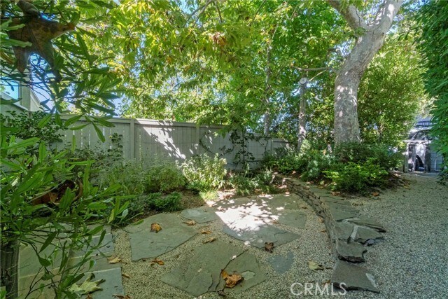 Building Photo - 820 Opal St