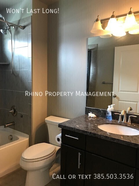 Building Photo - 2273 W Espadrille Cir