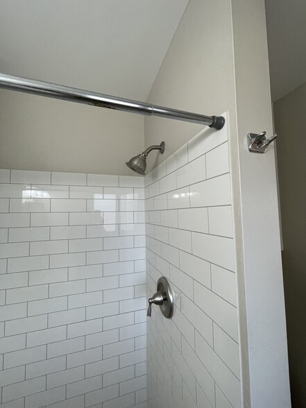 Master bathroom shower - 7991 E Hampden Cir