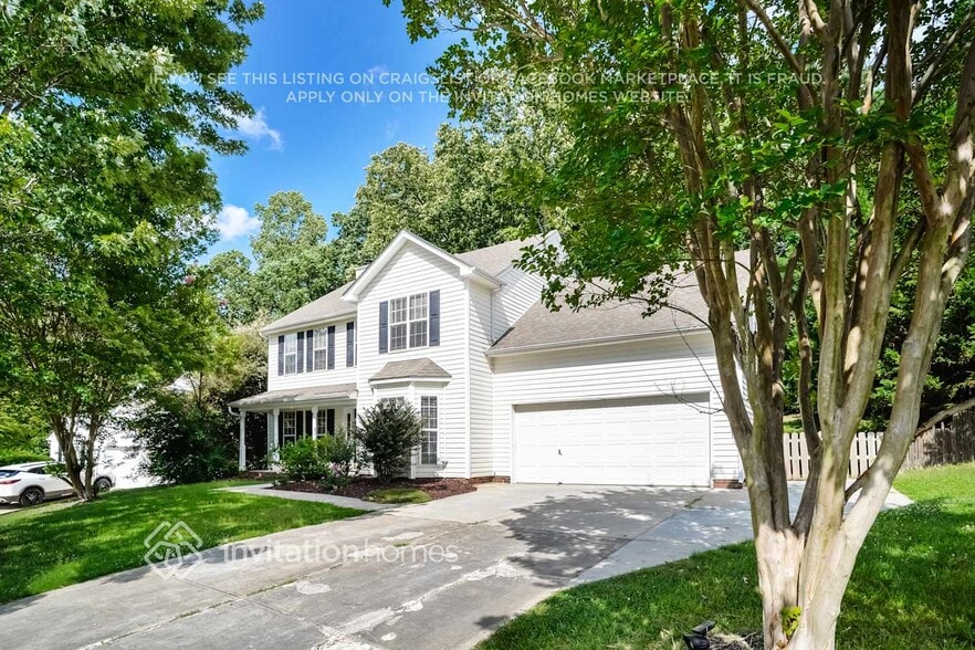 Building Photo - 106 Pebble Creek Crossing