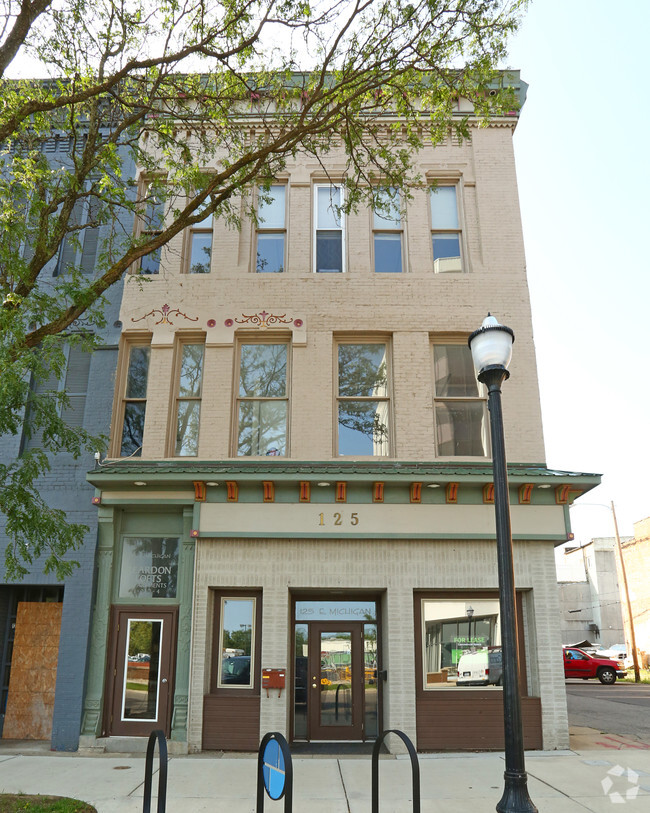 Building Photo - Reardon Lofts