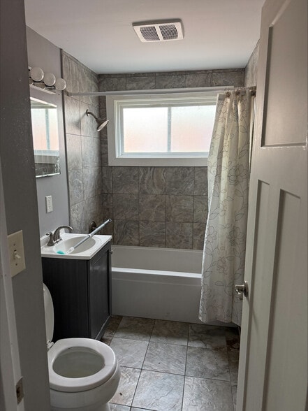 Building Photo - 3619 10th Ave