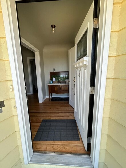Front Door - 430 Jason Ave N