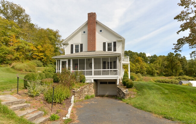 Building Photo - 124 Purchase Brook Rd