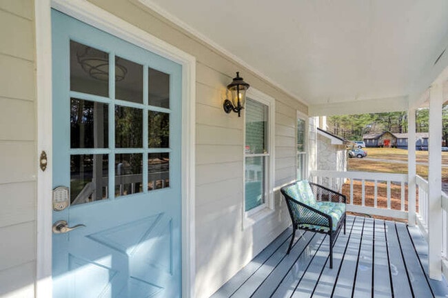 Building Photo - 1060 Washington Ave