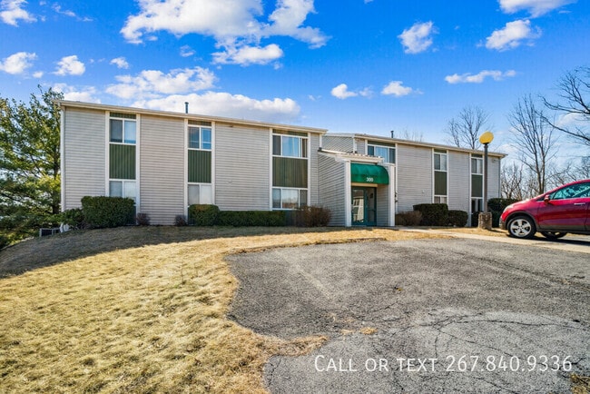 Building Photo - 200 College Park Dr