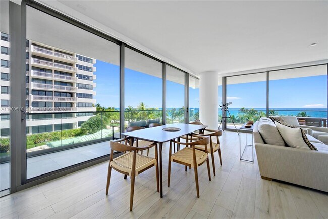 Building Photo - 10203 Collins Ave