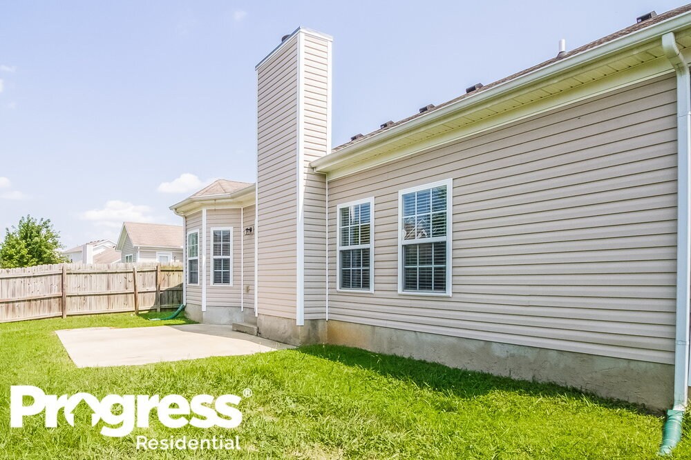 Building Photo - 3003 Deer Trail Dr