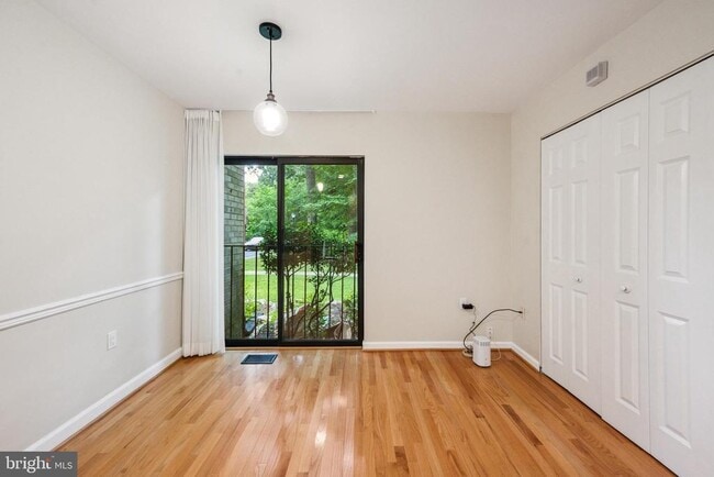 Building Photo - 8080 Inverness Ridge Rd