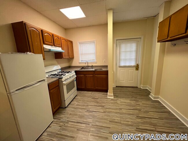 Building Photo - 185 Thomas E. Burgin Pkwy