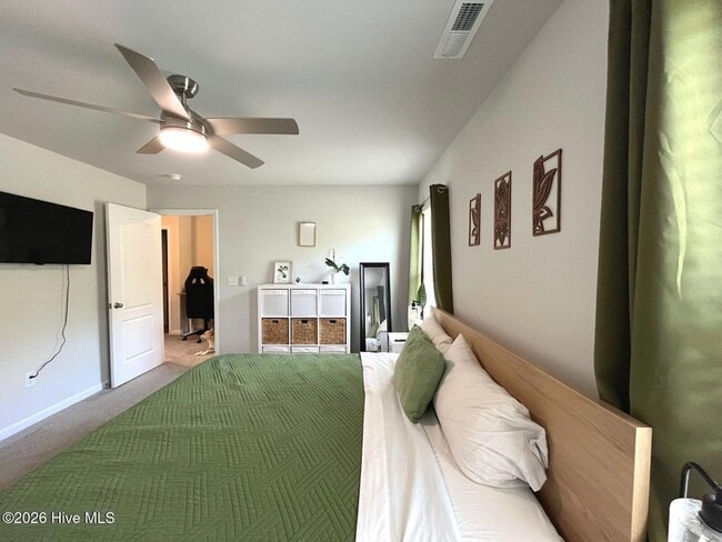 Building Photo - 784 Conductor Ct