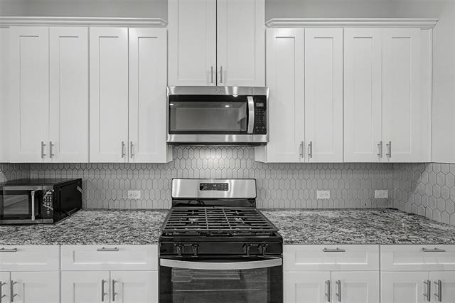 Building Photo - 537 Hutchinson Ln