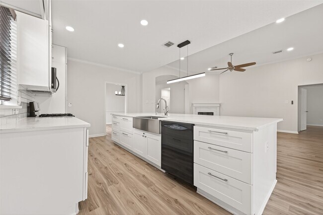 Building Photo - 9014 Pheasant Trace Ct