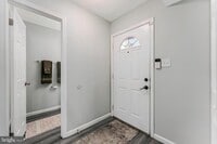 Building Photo - 5563 First Statesman Ln