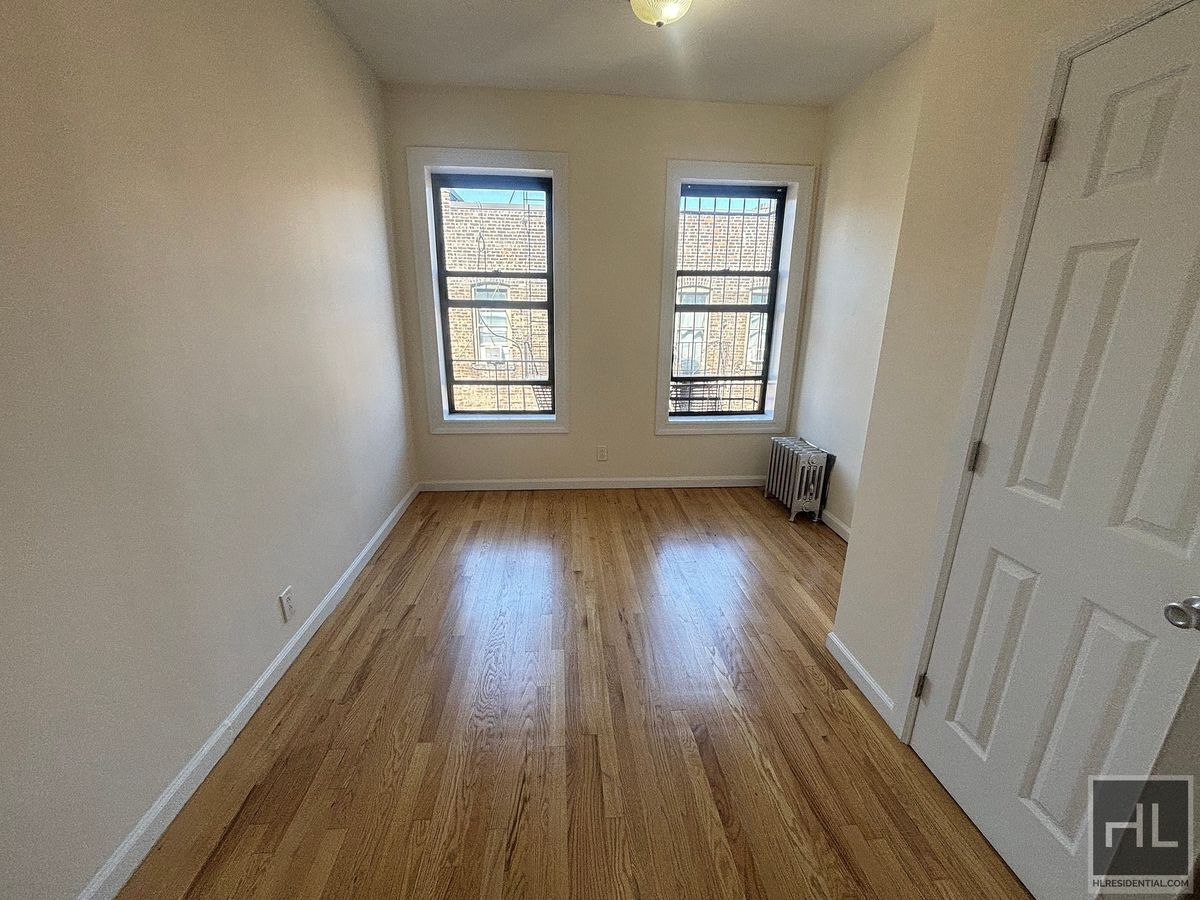 Building Photo - East 12th Street