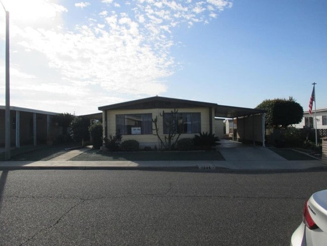 Primary Photo - 1645 San Marcos Dr