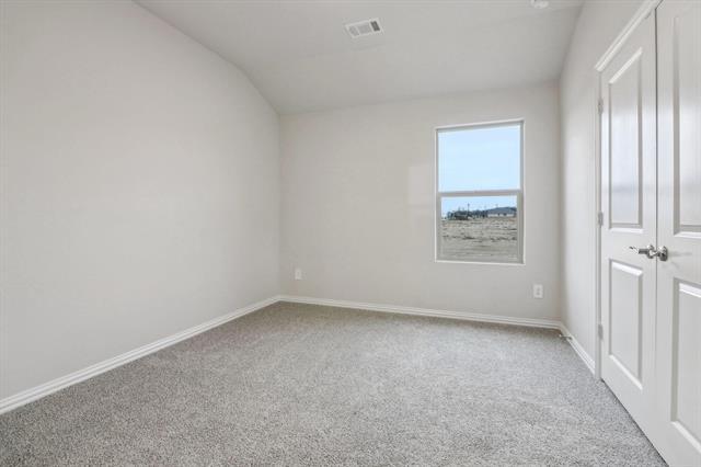 Building Photo - 711 Easthill Dr