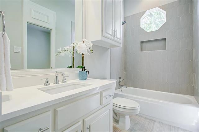 Building Photo - 5009 Sail Creek Dr