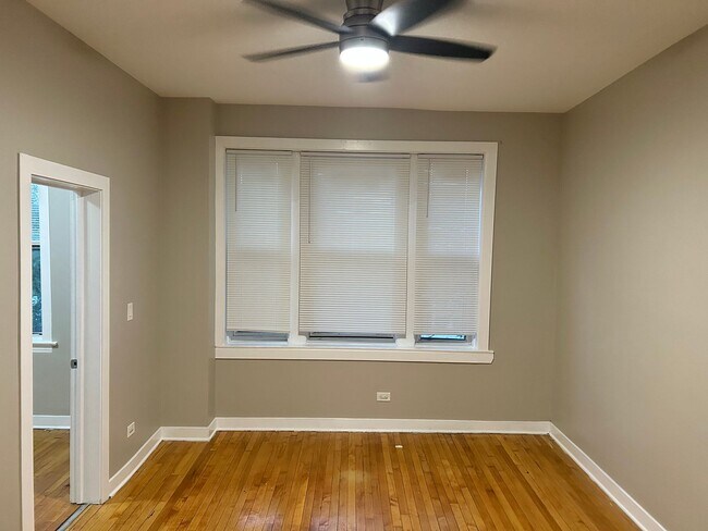 Building Photo - 1500 48th Ct