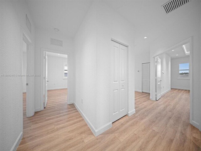 Building Photo - 13362 SW 284th St