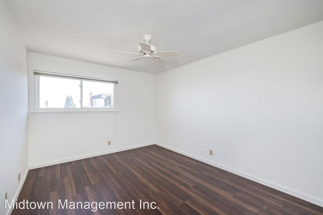 Building Photo - 4 br, 2.5 bath House - 2506 Hastings Dr