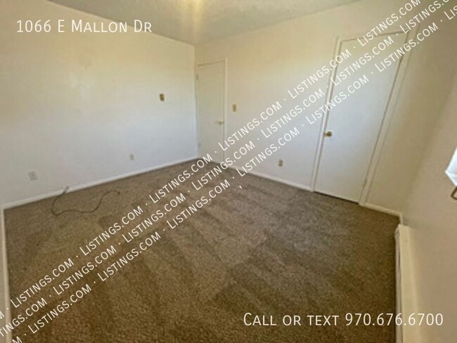 Building Photo - 1066 E Mallon Dr