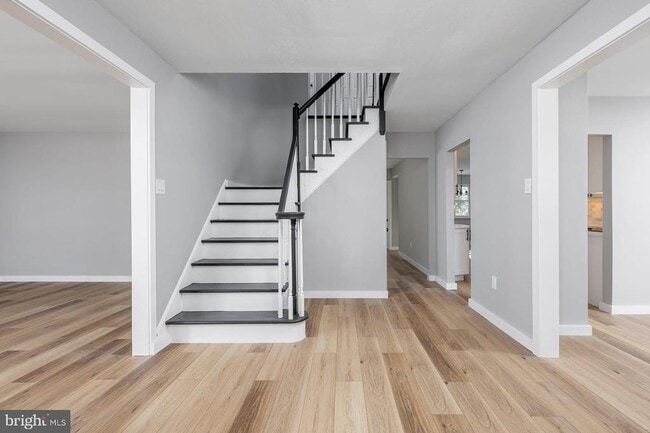 Building Photo - 44 Cranford Rd