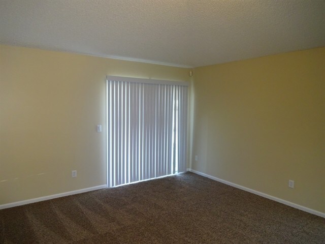 Building Photo - 3480 Waterford Oaks Dr