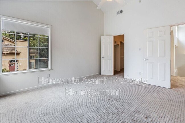 Building Photo - 12507 El Camino Real