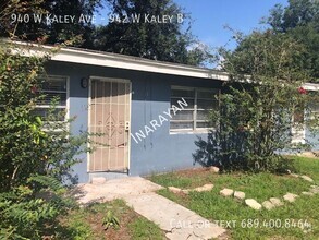 Building Photo - Newly Remodeled 1/1 half duplex AVAILABLE NOW