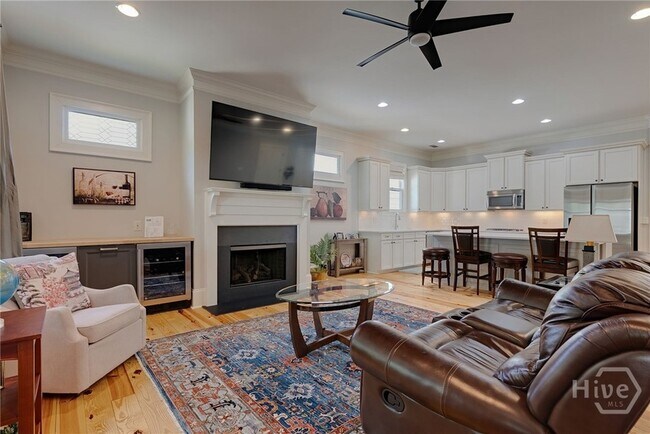 Building Photo - 3530 Greenleffe Dr