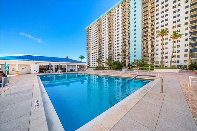 Building Photo - 1201 S Ocean Dr